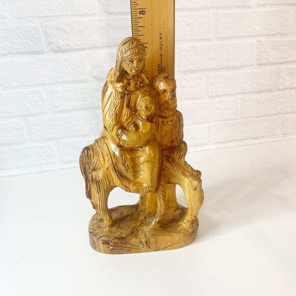 Vtg Hand Carved Olive Wood Holy Family Figurine Baby Jesus Mary Joseph & Donkey - Picture 7 of 7